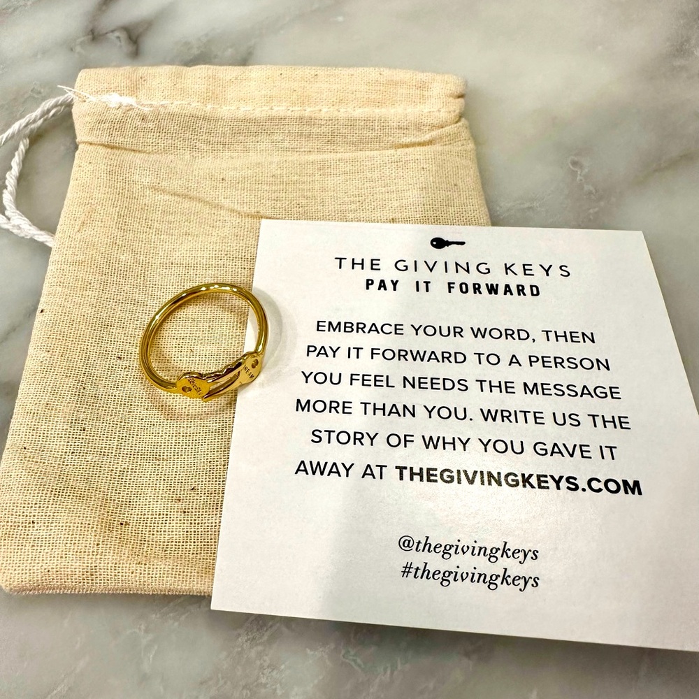 The Giving Keys Gold Ring